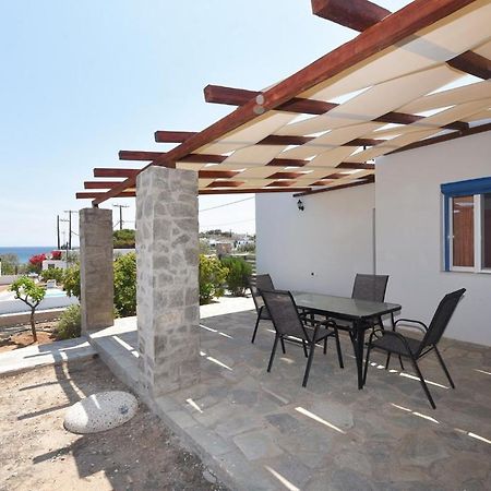 Flora'S Beach And Pool Villa In Syros Liaropá Buitenkant foto